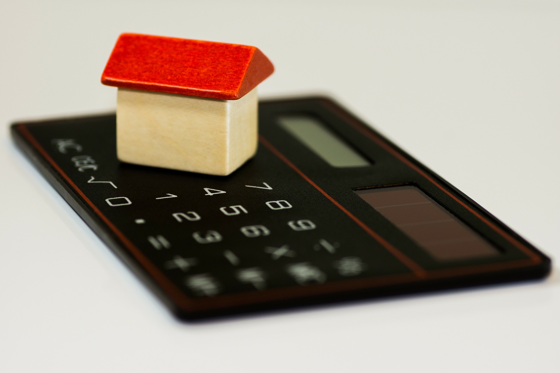 CREATING A REALISTIC NEW HOME BUDGET