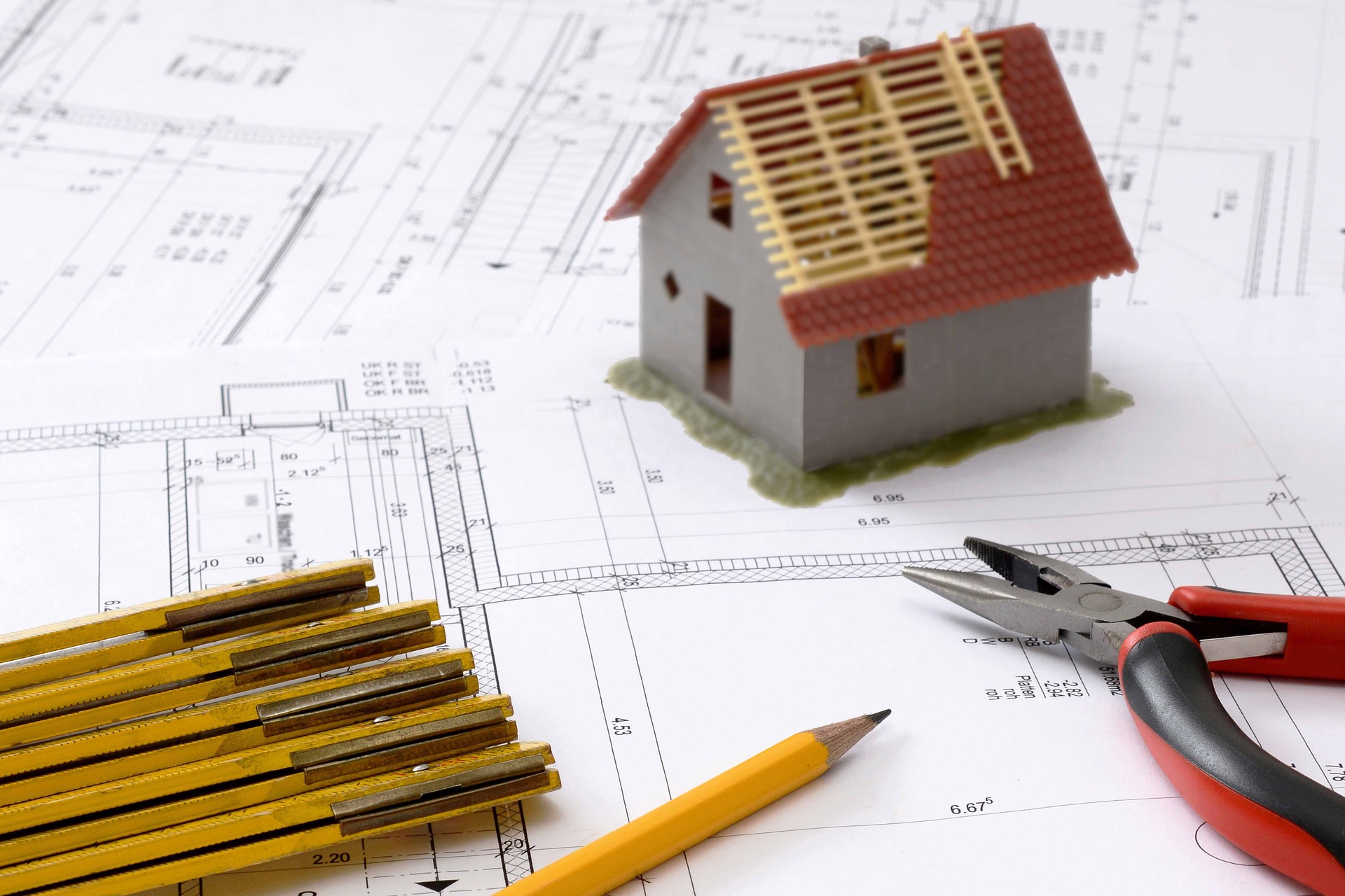 Should you Buy a Resale or a New-Build?