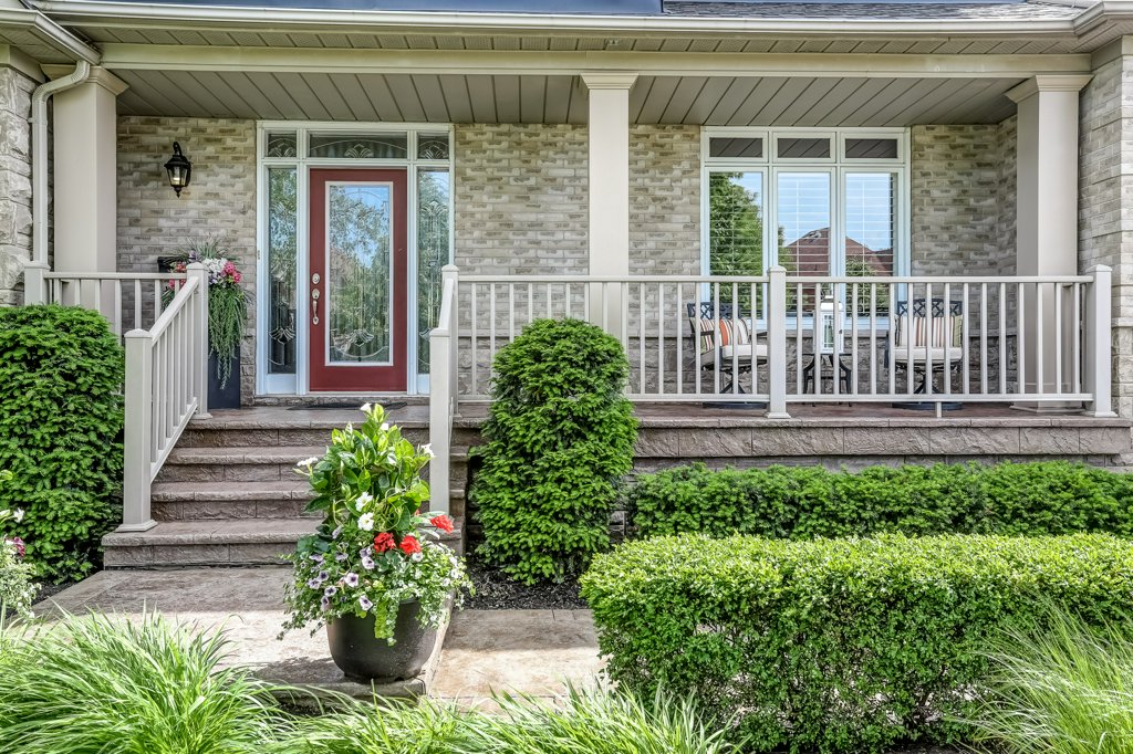 6 Affordable Ways to Boost your Home's Curb Appeal