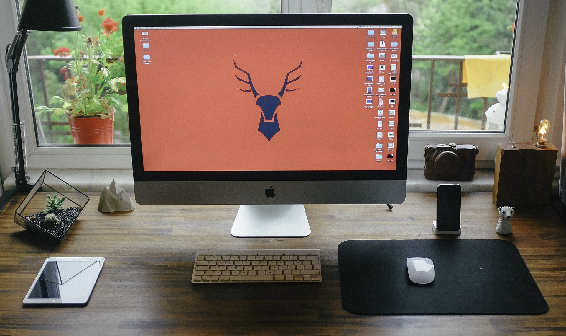 How to create a functional workspace in your home