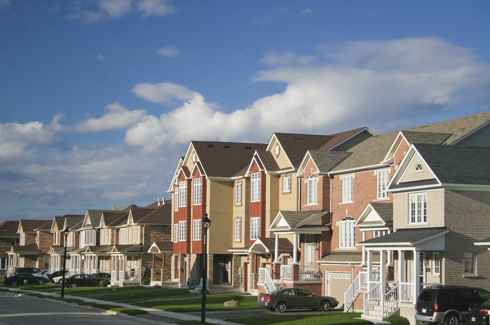 HOW TO TELL IF A NEIGHBORHOOD IS IMPROVING